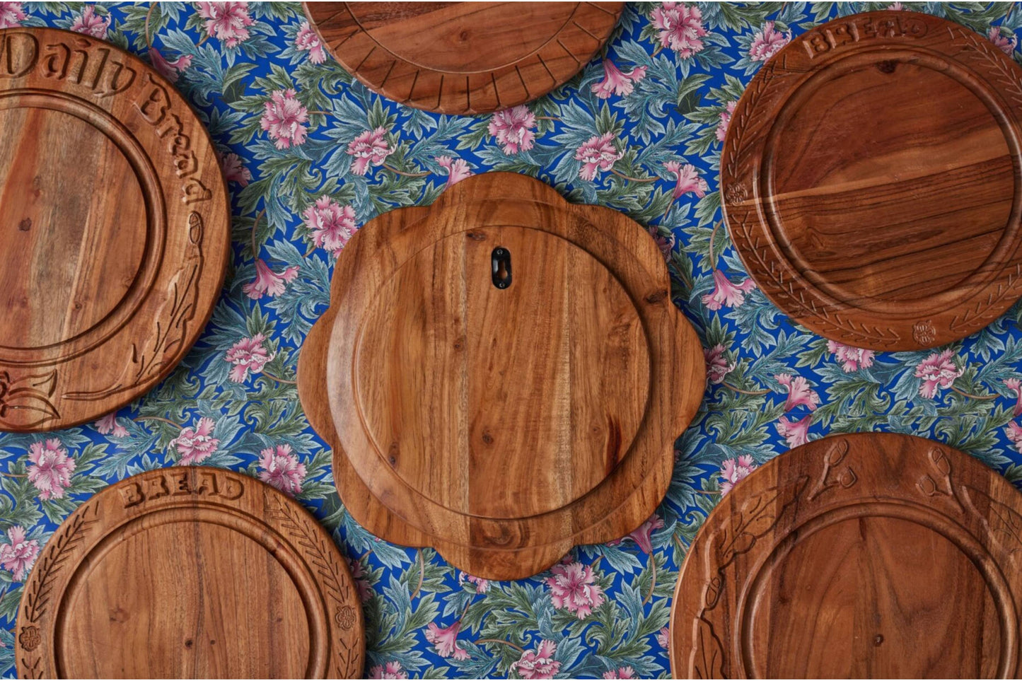 Vintage English Bread Board, Medium Round