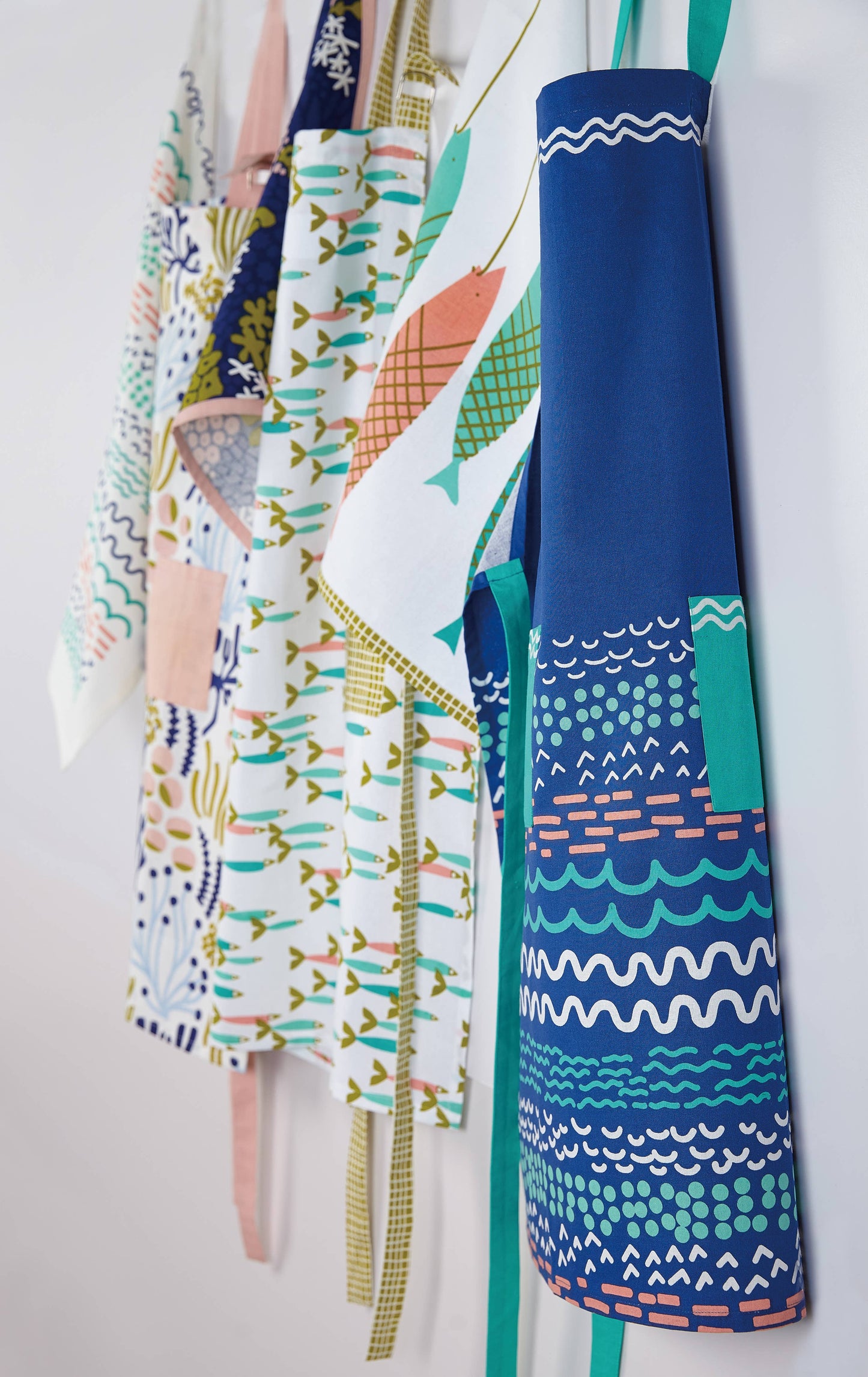 Making Waves Kitchen Towel