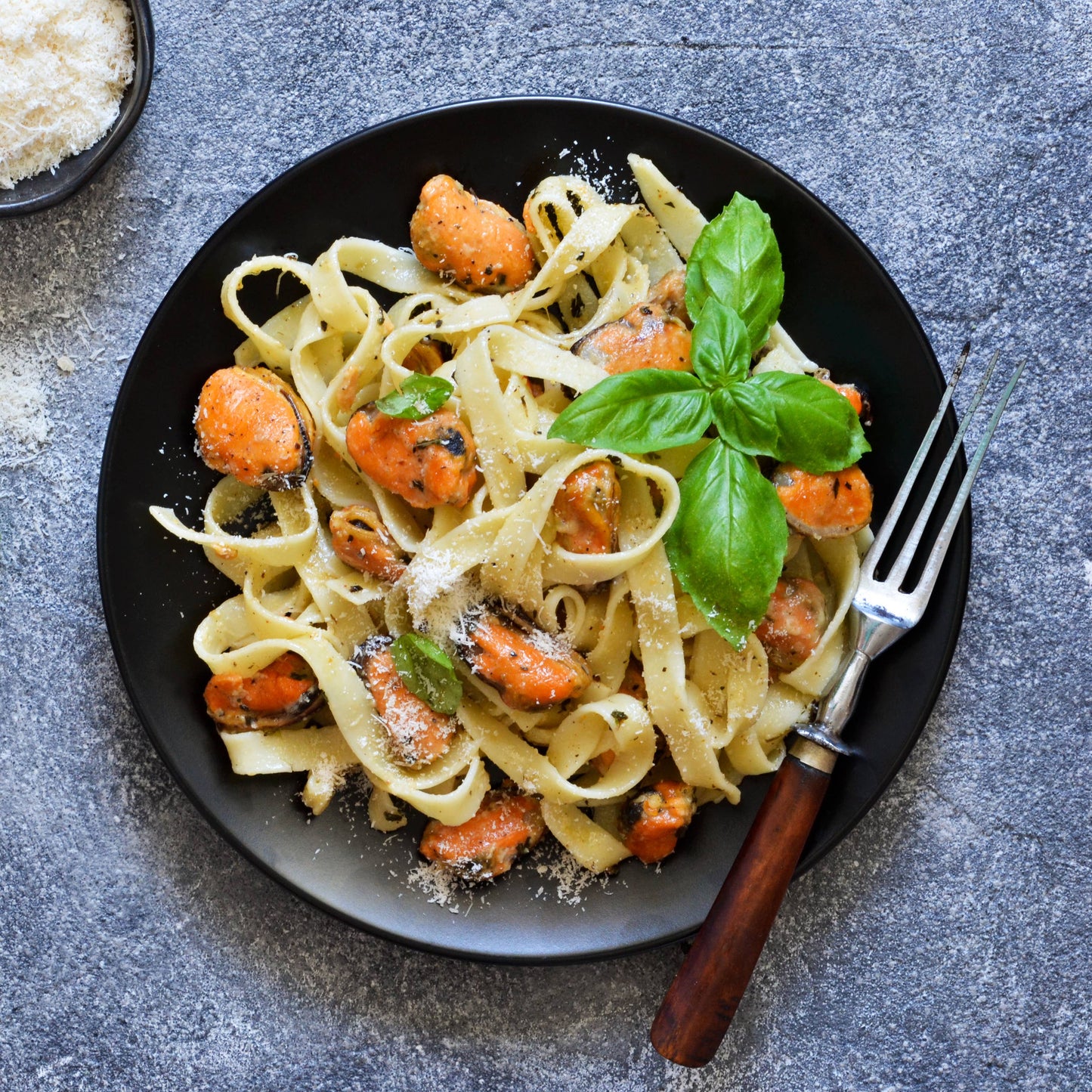 La Narval. Galician Mussels with Garlic and Chili