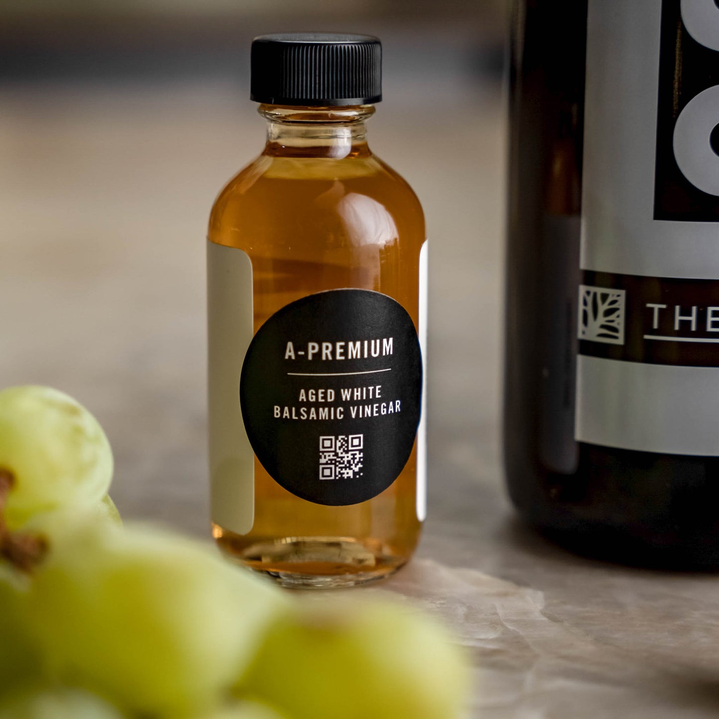 Apremium Aged White Balsamic Vinegar