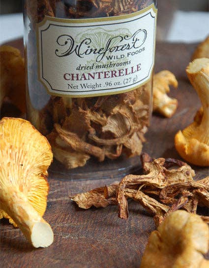 Dried Chanterelle Mushrooms