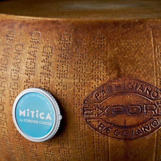 Parmigiano Reggiano DOP Mitica® 36 months: 7 Ounces