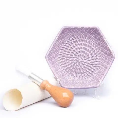 Grater Plate with Peeler and Brush, Lavender