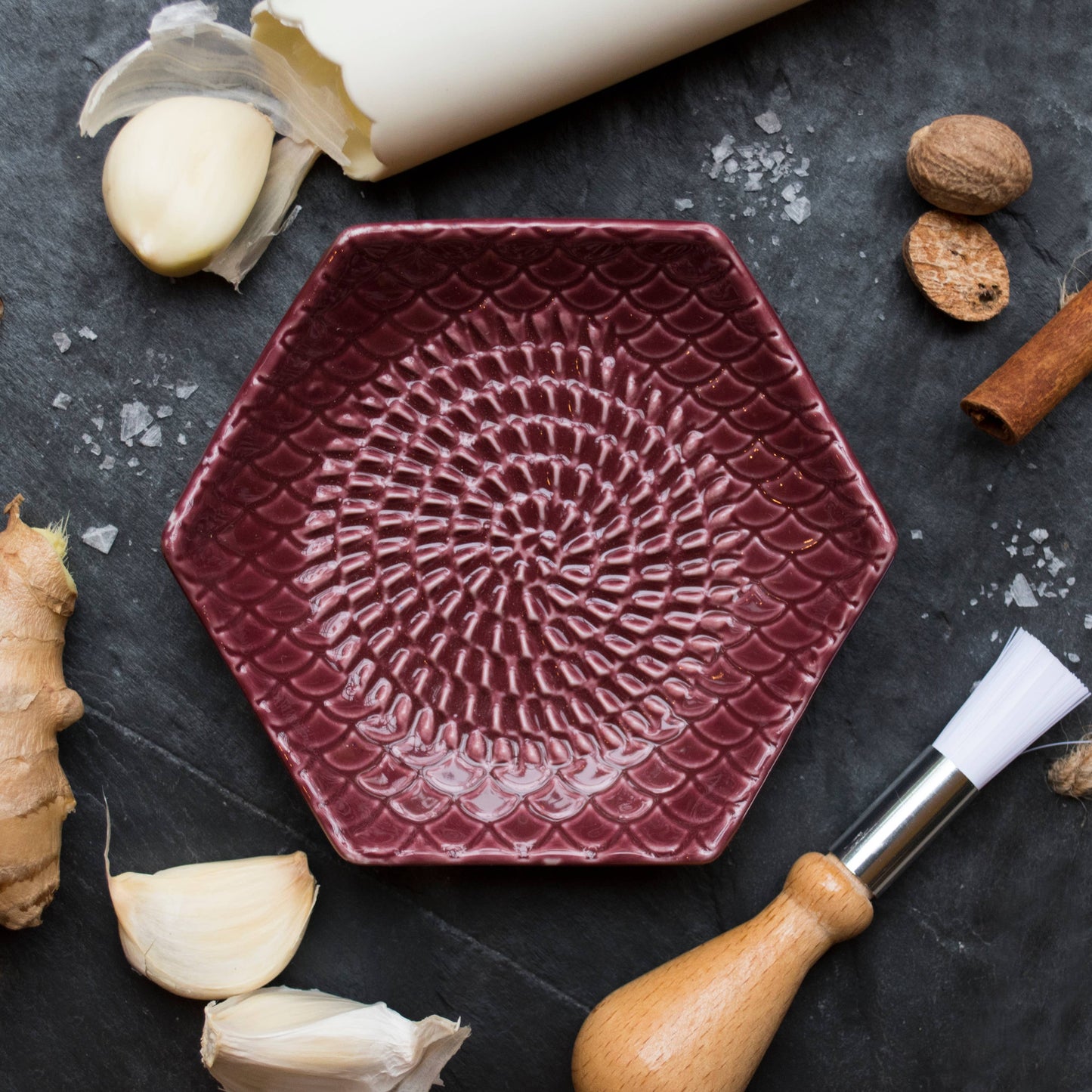 Grater Plate with Peeler and Brush, Wine