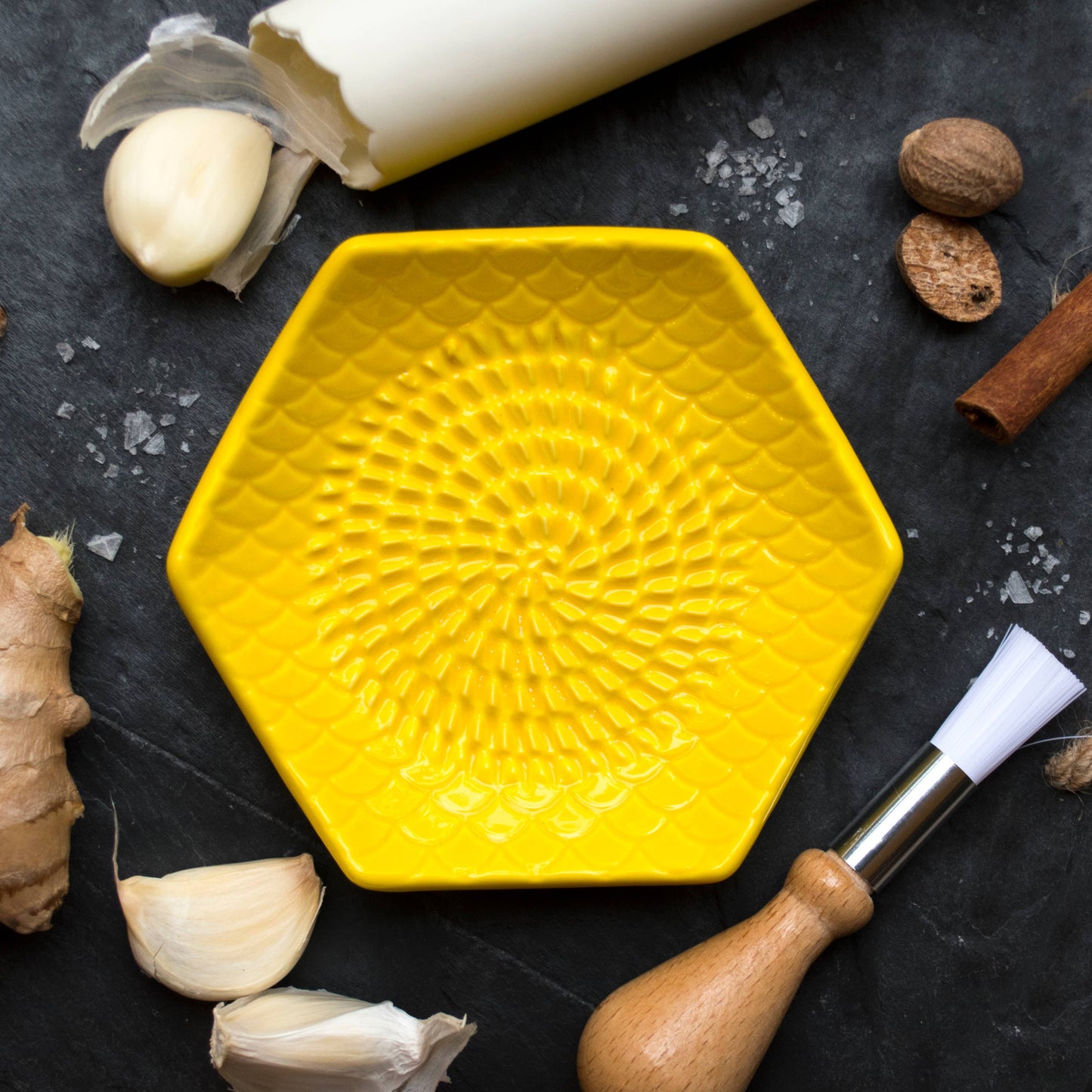 Grater Plate with Peeler and Brush, Lemon Yellow