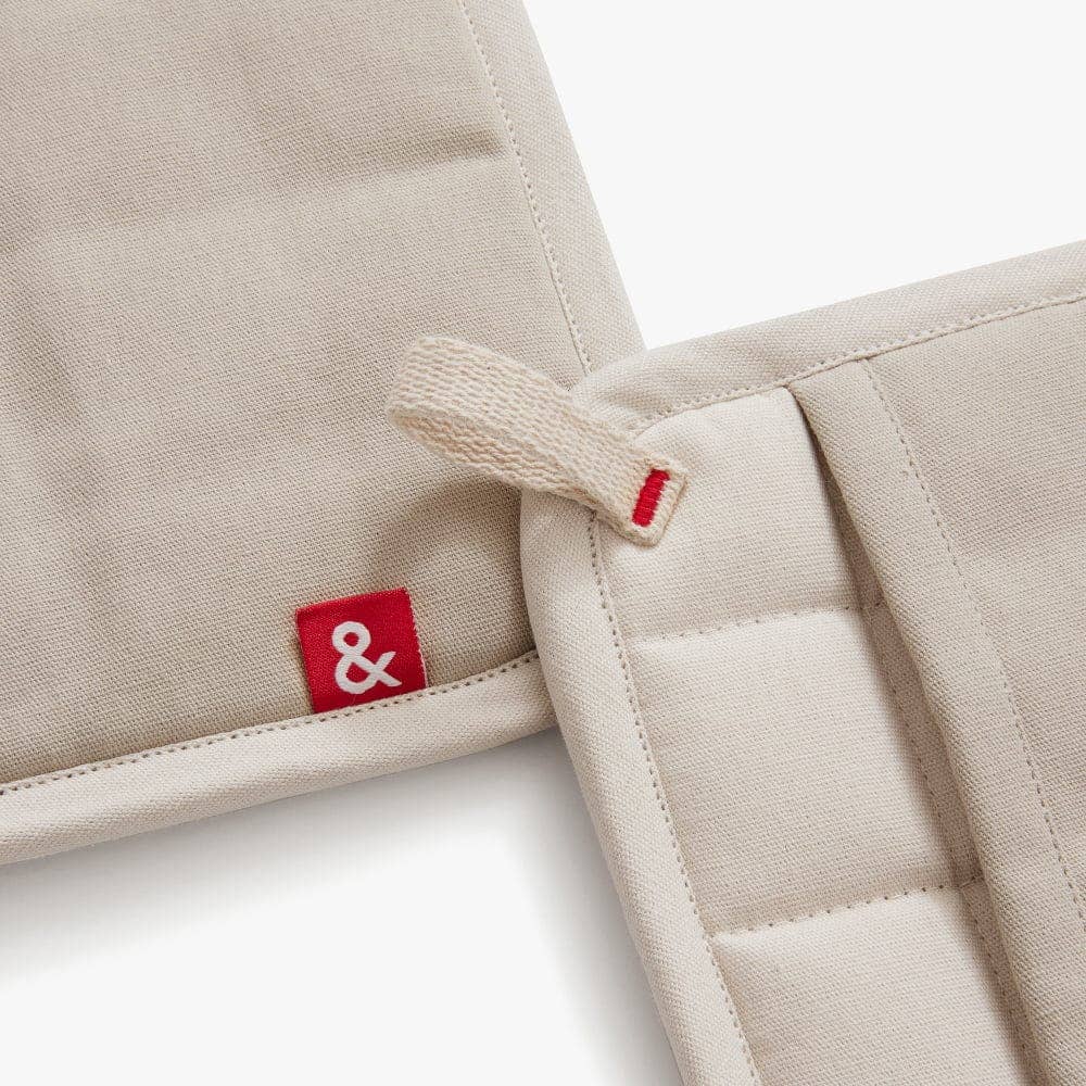 The Potholders, Oat White