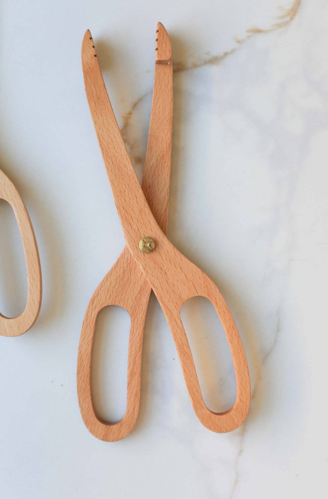 Wooden Tongs: Bronze