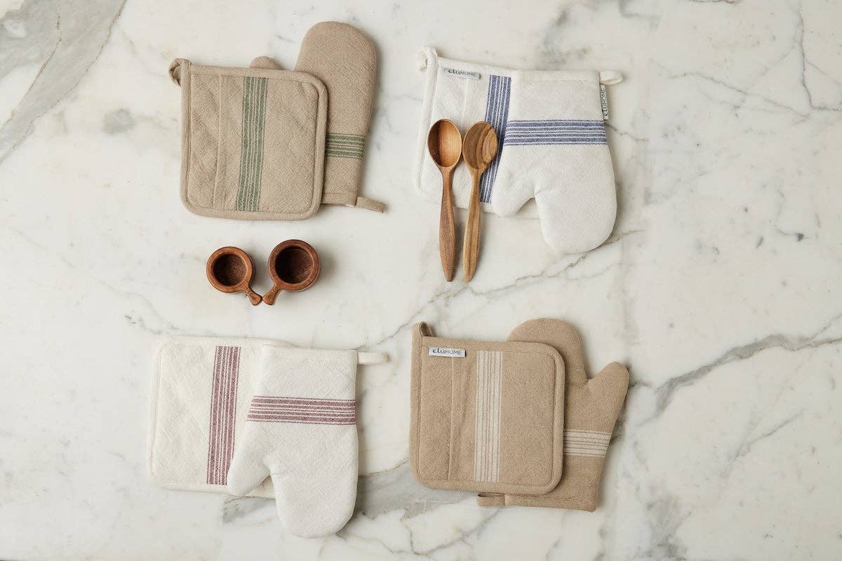 French Bistro Wood Measuring Cups in Vintage Navy Blue Stripe Bag, Set of 4