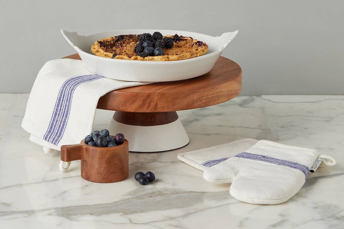 French Bistro Wood Measuring Cups in Vintage Navy Blue Stripe Bag, Set of 4