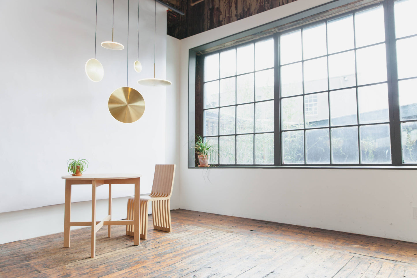 GRAYPANTS Chrona Brass Dish Pendant Lights (Horizontal)
