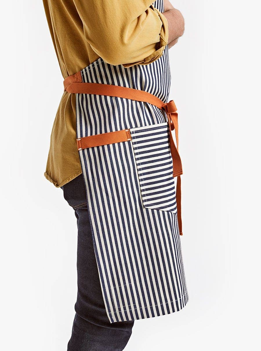 The Essential Apron, Palm