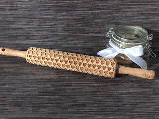 Small Hearts Embossed Rolling Pin For Pottery & Baking