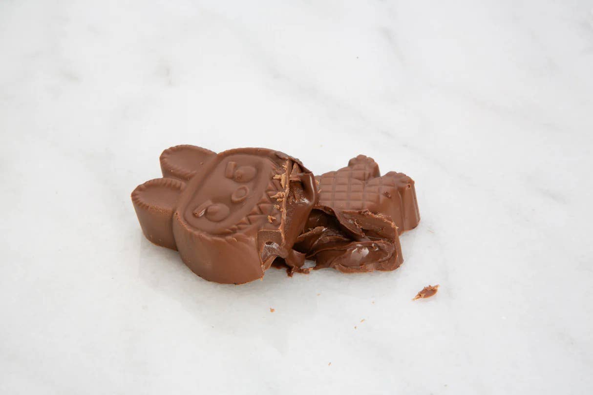 Viral Labubu Milky Chocolate Bar - Chocolate Filling 2.65 OZg