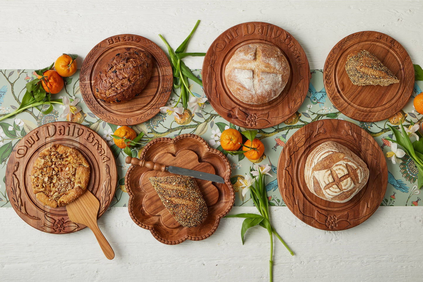 Vintage English Bread Board, Medium Round