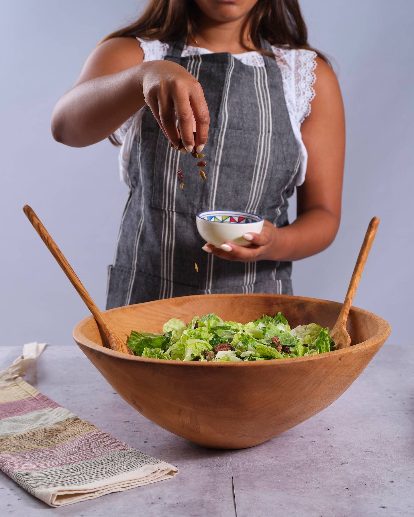 17" Large Classic Round Wood Salad Bowl | Wood Bowl