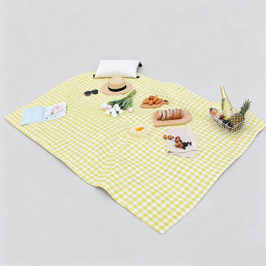 Portable PVC Plaid Pattern Outdoor Picnic Mat: Yellow / 140*200cm/One Size
