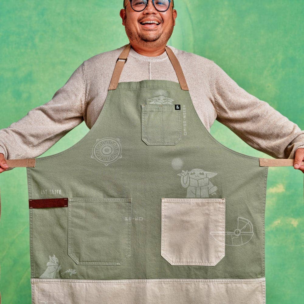 The Essential Apron, STAR WARS™ Grogu