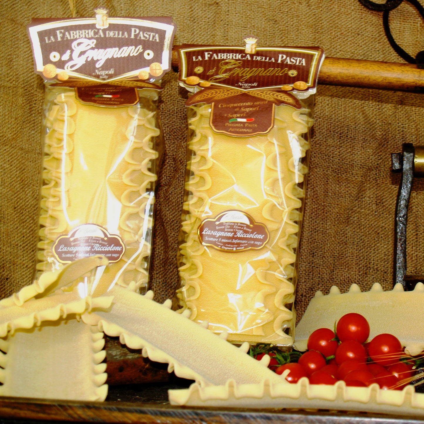 Zia Pia Imports + Italian kitchen - O Lasagnone Ricciolone IGP - Curly Edge Lasagne